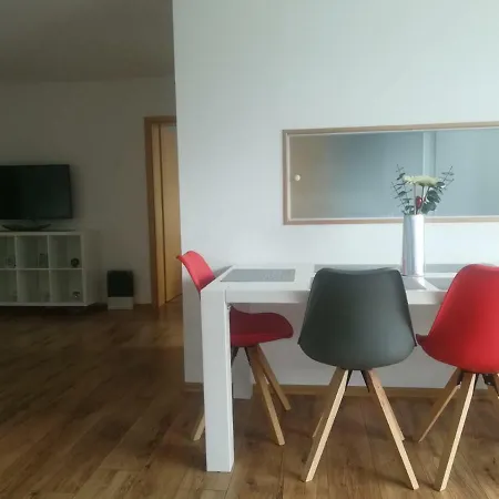Guelkaya 2 * Nürnberg